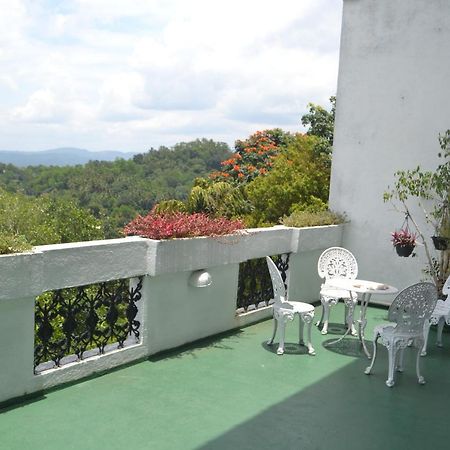 Banda Casa, Kandy Eksteriør bilde